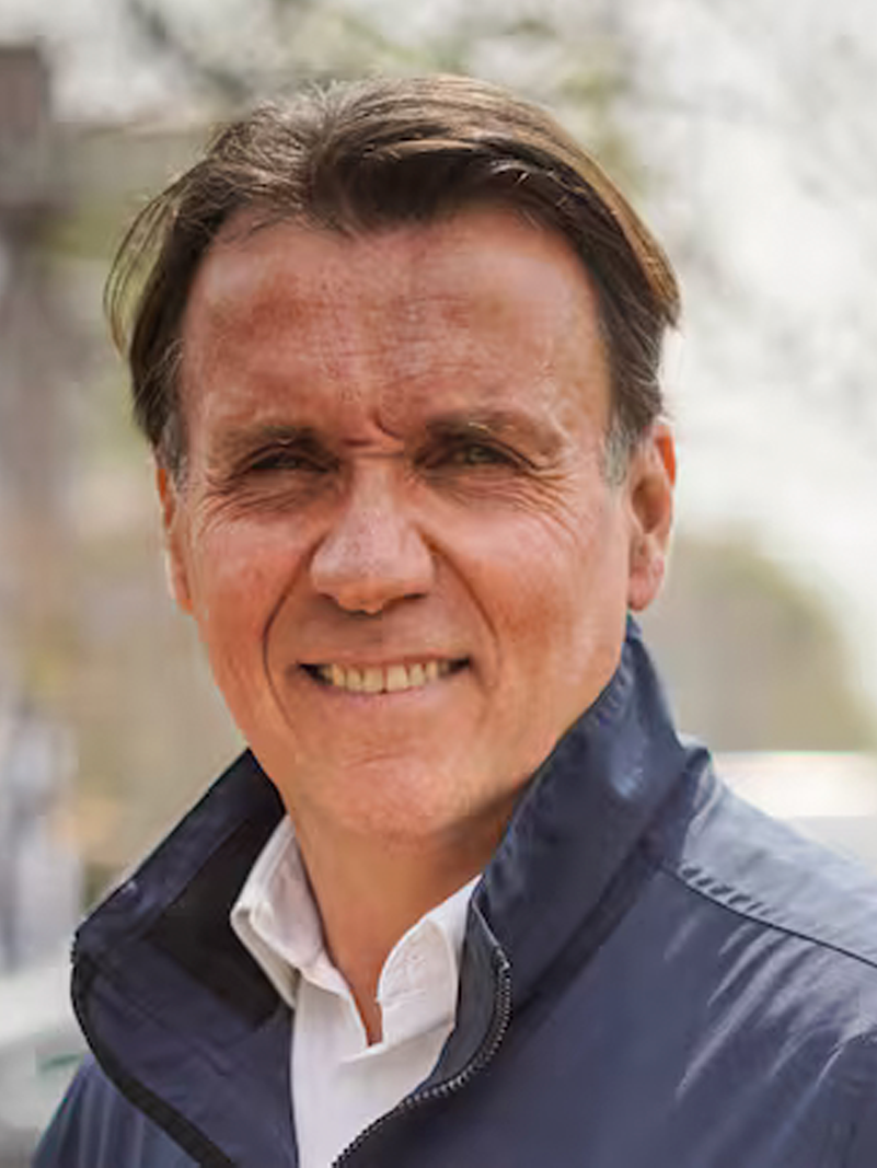 Ian Mac-Niven conductor Fútbol y Parrilla